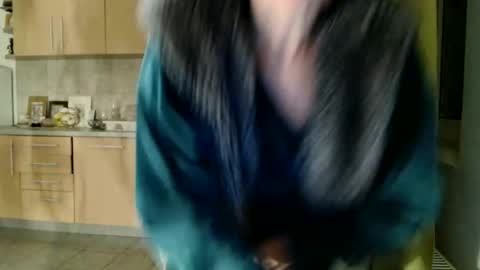 Snapshot of bebacksooon chatting on September 25, 6:17 pm Raluca online show from September 25, 6:17 pm