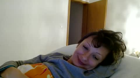 Snapshot of bebacksooon chatting on January 13, 9:09 pm Raluca online show from January 13, 9:09 pm