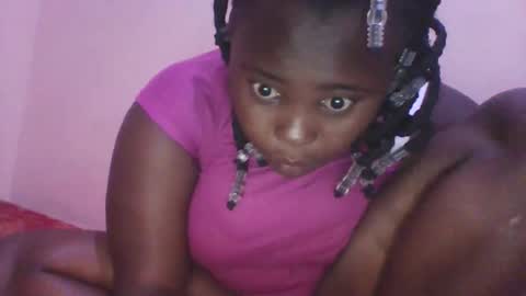 bebswee21 online show from February 6, 6:44 pm