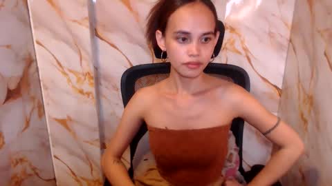 becca online show from March 18, 5:45 am