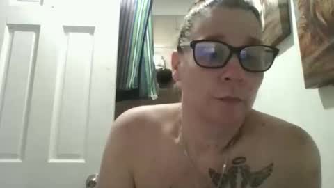 beesmithfield online show from April 29, 4:27 am