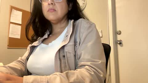 bella_dulce online show from February 18, 8:04 pm