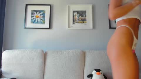 Anna  online show from February 7, 8:55 am