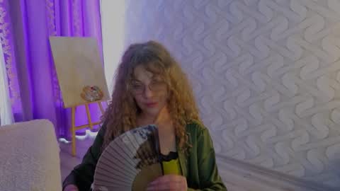 Bella online show from March 8, 1:04 pm