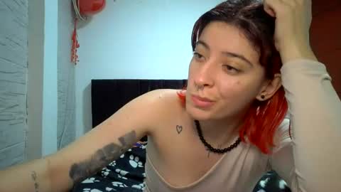 bella_thorne1999 online show from June 14, 2:57 am