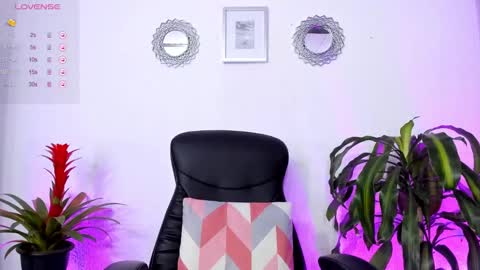 Bella online show from January 17, 11:40 pm