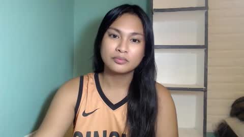 Snapshot of bella_xxoxo chatting on September 26, 9:40 am Bella online show from September 26, 9:40 am