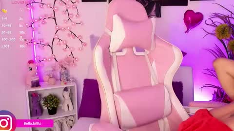 Bella online show from March 17, 1:59 pm