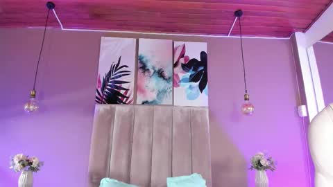 Bella Clair online show from October 31, 4:11 pm