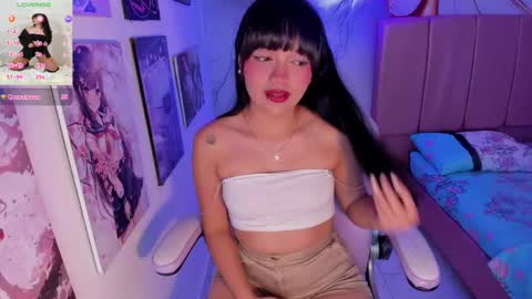 bellagreen_ online show from October 7, 8:46 pm