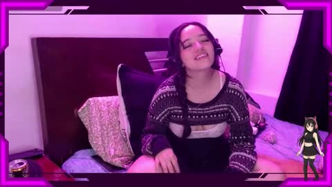 Bella Monteluna online show from November 17, 5:19 am