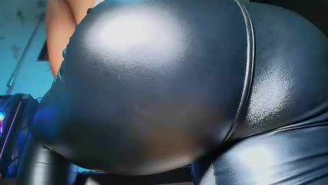 Camille  online show from March 14, 2:56 am