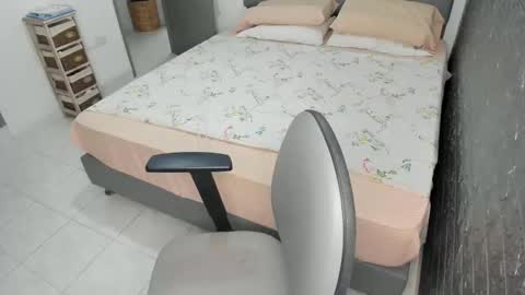 Bella  Angelycal online show from April 6, 2:40 pm