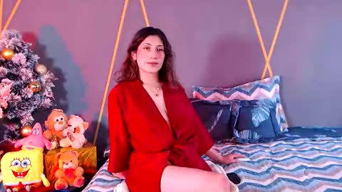 Bella online show from November 26, 1:34 pm