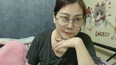 Bella online show from March 6, 1:58 am