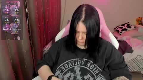 LinaBoo online show from March 27, 10:16 am