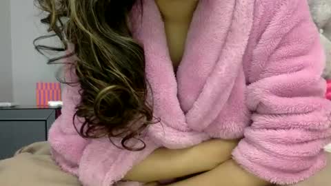 tixxie  online show from December 4, 6:28 pm