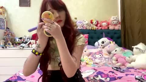 Eva  online show from May 12, 7:27 am