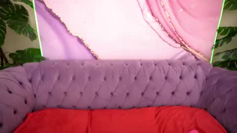 Violette online show from July 21, 9:04 pm