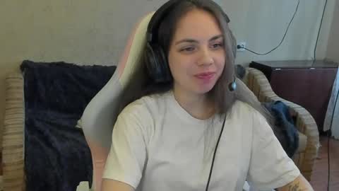 bethany_tease online show from April 14, 12:38 pm