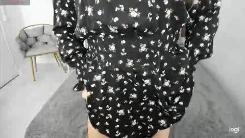 Mila Sweet online show from October 24, 5:03 am