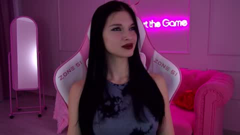 Snapshot of beverlyyork chatting on February 12, 6:51 am Beverly online show from February 12, 6:51 am