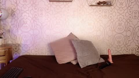 Beylush  online show from February 28, 4:45 am