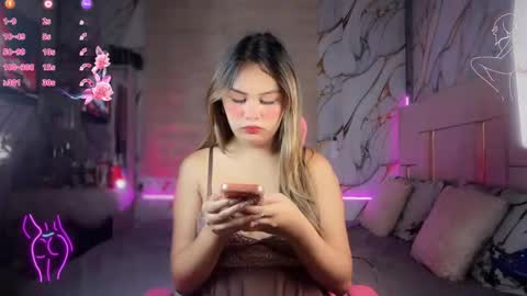 MAXINE online show from March 21, 2:00 pm