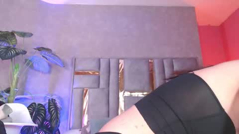 Bianca online show from November 21, 3:52 am