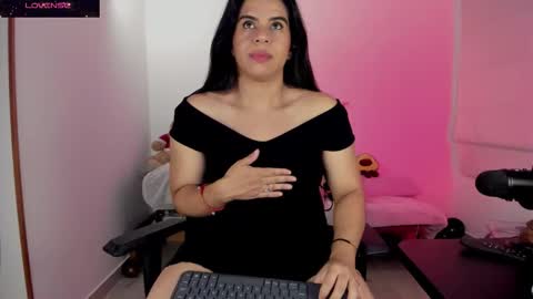 Biancastrong.. IGThebiancastrong online show from November 13, 2:43 am