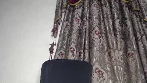 Lucy online show from November 21, 10:50 am