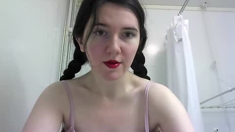 Snapshot of bigbootybunny chatting on October 20, 5:32 am Isabella online show from October 20, 5:32 am
