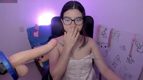 vaioleth online show from April 5, 1:04 am