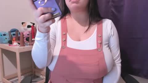 Snapshot of bigt3ti chatting on January 10, 1:53 am  Nubia  online show from January 10, 1:53 am