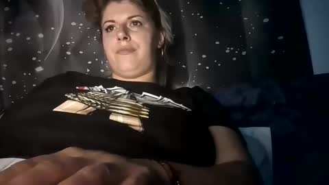 bigtitslala online show from October 24, 8:05 pm