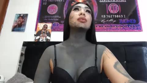 karenth soto online show from January 13, 1:06 pm