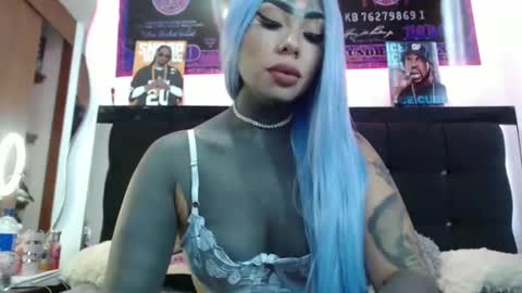 karenth soto online show from January 8, 10:06 pm