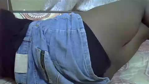 noel online show from February 17, 10:49 pm