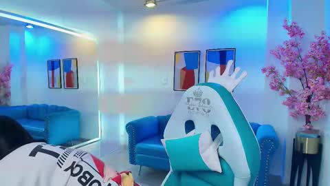 Rousse  online show from March 18, 4:06 am