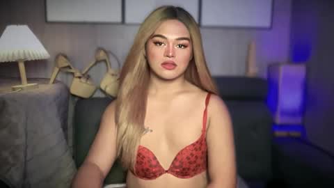 blackbarbiechantalxvx online show from March 1, 4:00 pm