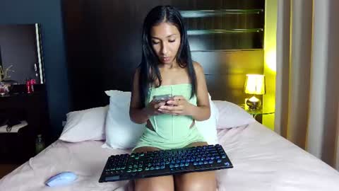 Angye online show from June 13, 1:52 pm