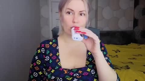 blackeyes11 online show from March 30, 3:17 am