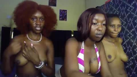 blackqueen2030 online show from March 25, 8:50 am