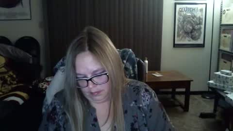 bladesizzo3111 online show from December 21, 9:57 am