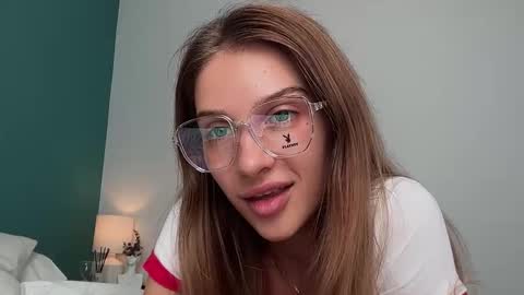 Blair online show from November 8, 4:06 am