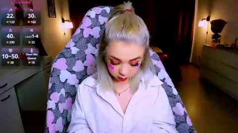 Nicole online show from February 14, 6:45 am