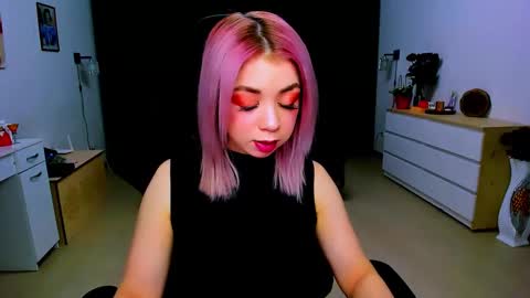 Nicole online show from January 22, 3:31 am