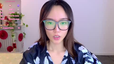 YoYo online show from March 30, 12:43 am