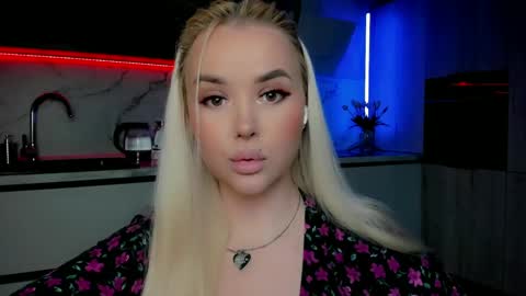 Lana online show from January 14, 3:32 am