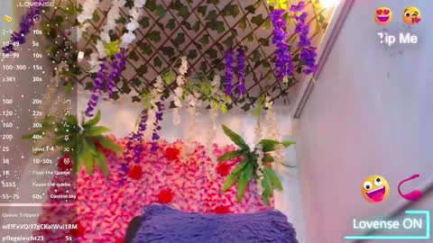 blonde_squirt_ online show from January 16, 11:28 am